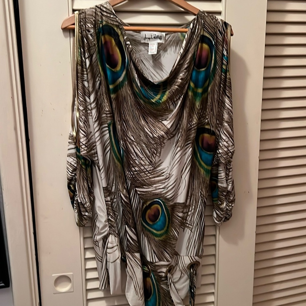 Joseph Ribcoff peacock pattern top